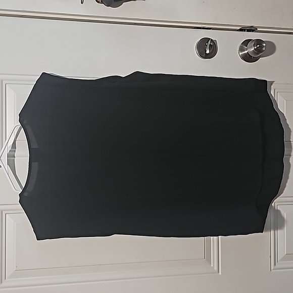 Black blouse 2x from target - Picture 5 of 5